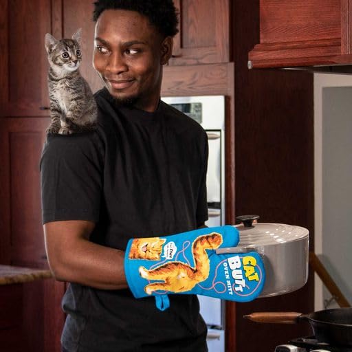 Blue Q Cat Butt Funny Oven Mitts - Cute Oven Mitts, Home Kitchen Gifts, Cooking Accessories, Super-Insulated Quilting, Comfy Natural-Fitting Shape, 100% Cotton, Machine Wash, Size 12.5" L x 7.5" W - Image 3