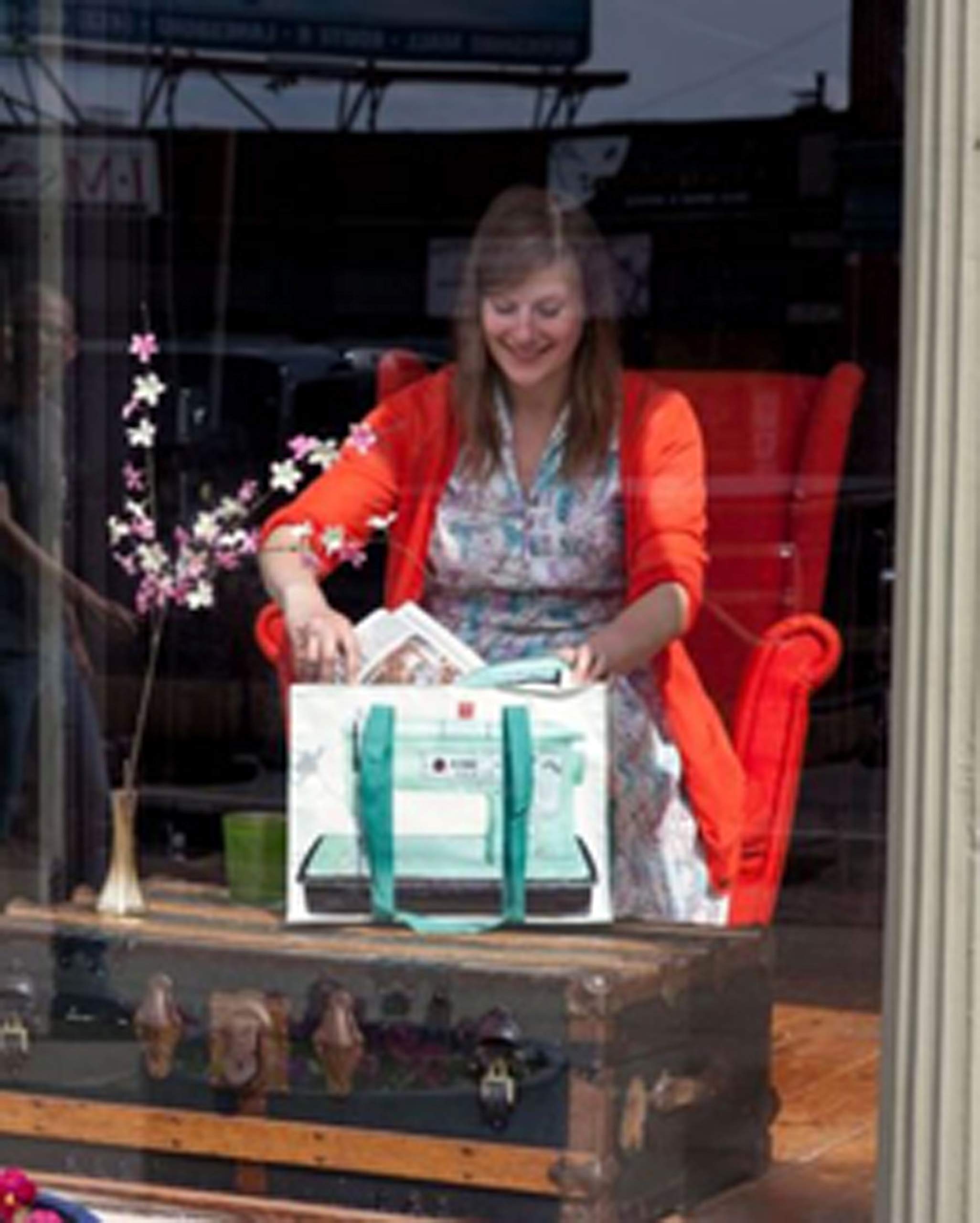 Blue Q Reusable Shoulder Tote Bag – Carry Everywhere Bag with a Hefty Zipper, Durable, Fun Design, 95% Recycled Material - Image 3